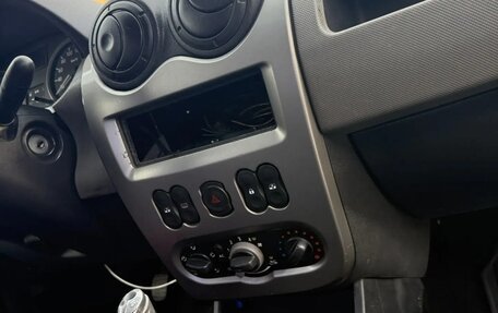 Renault Logan I, 2010 год, 299 999 рублей, 6 фотография