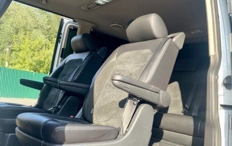 Volkswagen Multivan T6 рестайлинг, 2015 год, 3 200 000 рублей, 4 фотография