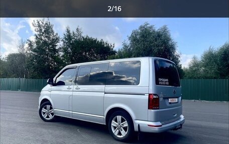 Volkswagen Multivan T6 рестайлинг, 2015 год, 3 200 000 рублей, 5 фотография