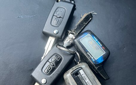 Peugeot 4007, 2008 год, 1 100 000 рублей, 21 фотография