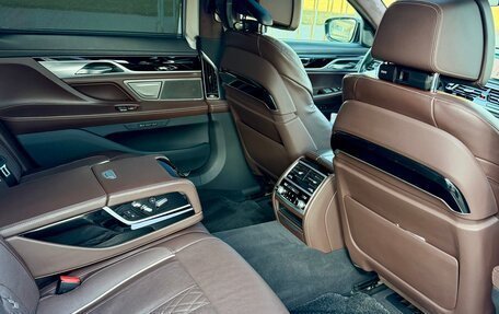 BMW 7 серия, 2020 год, 8 150 000 рублей, 16 фотография