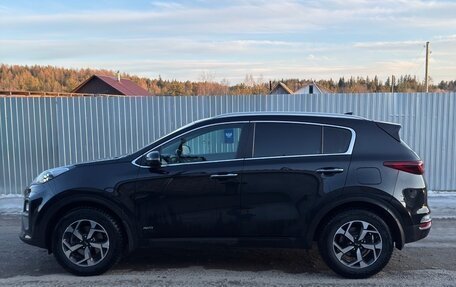 KIA Sportage IV рестайлинг, 2022 год, 2 550 000 рублей, 2 фотография