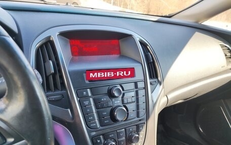 Opel Astra J, 2011 год, 345 000 рублей, 3 фотография