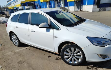 Opel Astra J, 2011 год, 345 000 рублей, 8 фотография