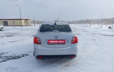 KIA Rio II, 2009 год, 650 000 рублей, 2 фотография