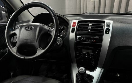 Hyundai Tucson III, 2006 год, 599 777 рублей, 12 фотография