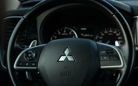 Mitsubishi Outlander III рестайлинг 3, 2014 год, 1 188 000 рублей, 12 фотография