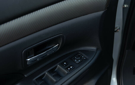 Mitsubishi Outlander III рестайлинг 3, 2014 год, 1 188 000 рублей, 20 фотография