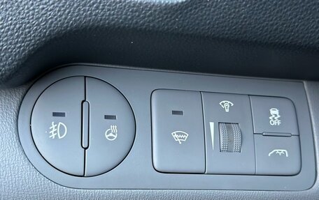 Hyundai Grand Starex Grand Starex I рестайлинг 2, 2014 год, 2 100 000 рублей, 13 фотография