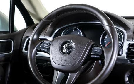 Volkswagen Touareg III, 2014 год, 2 990 000 рублей, 15 фотография