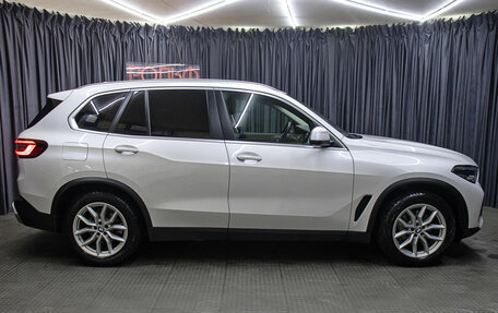 BMW X5, 2021 год, 6 498 000 рублей, 4 фотография