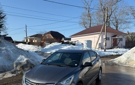 Hyundai Solaris II рестайлинг, 2016 год, 875 000 рублей, 1 фотография