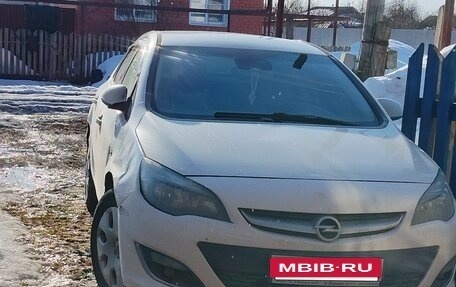 Opel Astra J, 2012 год, 530 000 рублей, 2 фотография