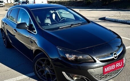 Opel Astra J, 2013 год, 900 000 рублей, 4 фотография