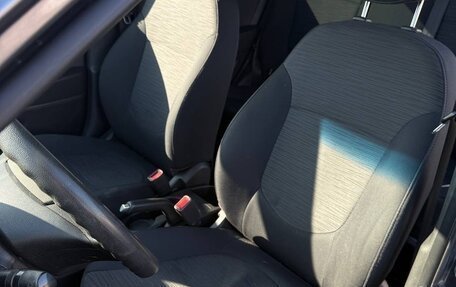 Hyundai Solaris II рестайлинг, 2016 год, 875 000 рублей, 4 фотография