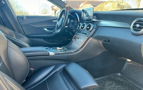 Mercedes-Benz C-Класс, 2016 год, 2 000 000 рублей, 13 фотография