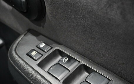 Nissan Tiida, 2005 год, 399 000 рублей, 17 фотография