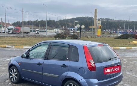 Ford Fiesta, 2007 год, 375 000 рублей, 2 фотография