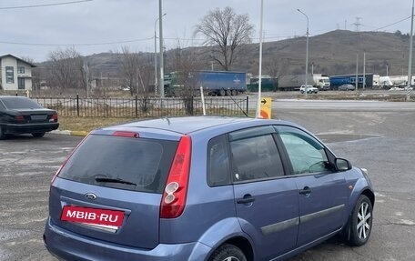 Ford Fiesta, 2007 год, 375 000 рублей, 3 фотография