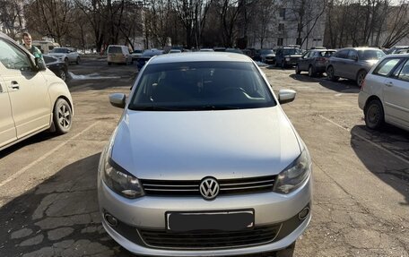 Volkswagen Polo VI (EU Market), 2011 год, 650 000 рублей, 1 фотография