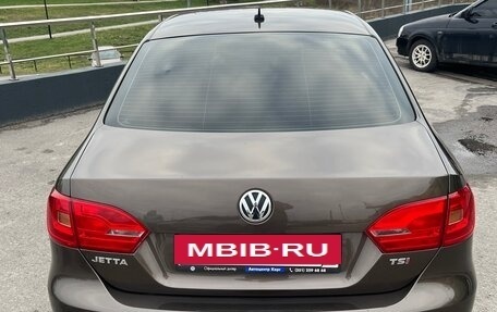 Volkswagen Jetta VI, 2012 год, 985 000 рублей, 12 фотография