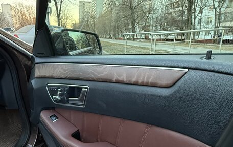 Mercedes-Benz E-Класс, 2013 год, 2 300 000 рублей, 12 фотография