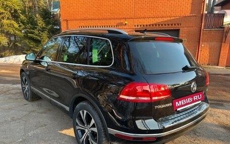 Volkswagen Touareg III, 2015 год, 3 100 000 рублей, 3 фотография