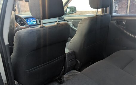 Toyota Corolla, 2005 год, 450 000 рублей, 4 фотография