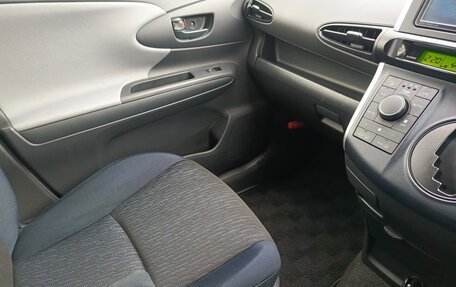 Toyota Wish II, 2010 год, 1 650 000 рублей, 12 фотография