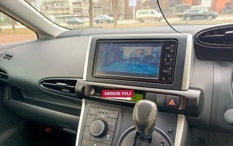 Toyota Wish II, 2010 год, 1 650 000 рублей, 16 фотография