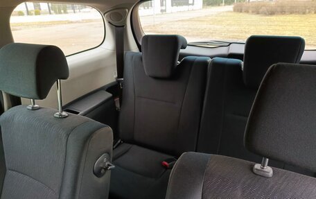 Toyota Wish II, 2010 год, 1 650 000 рублей, 22 фотография