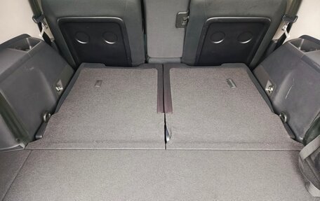 Toyota Wish II, 2010 год, 1 650 000 рублей, 26 фотография