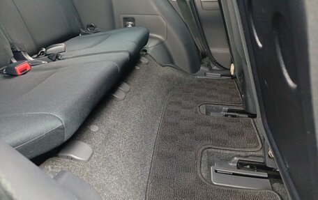 Toyota Wish II, 2010 год, 1 650 000 рублей, 24 фотография