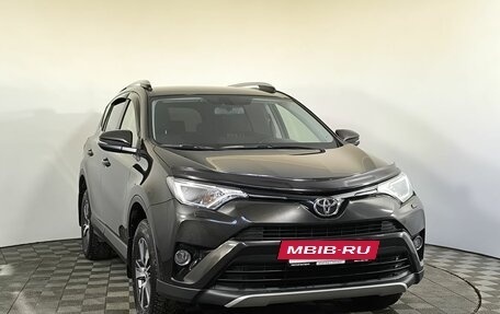 Toyota RAV4, 2015 год, 2 220 000 рублей, 3 фотография