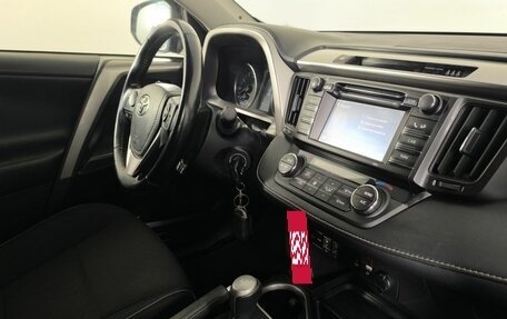 Toyota RAV4, 2015 год, 2 220 000 рублей, 11 фотография