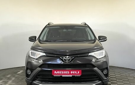 Toyota RAV4, 2015 год, 2 220 000 рублей, 2 фотография