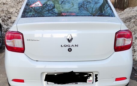 Renault Logan II, 2015 год, 900 000 рублей, 9 фотография