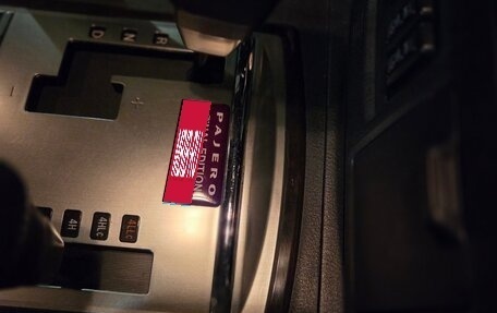 Mitsubishi Pajero IV, 2018 год, 3 850 000 рублей, 5 фотография