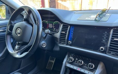 Skoda Kodiaq I, 2022 год, 4 000 000 рублей, 13 фотография