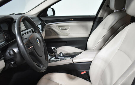 BMW 5 серия, 2013 год, 1 480 000 рублей, 10 фотография