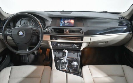 BMW 5 серия, 2013 год, 1 480 000 рублей, 13 фотография