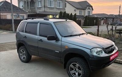 Chevrolet Niva I рестайлинг, 2010 год, 520 000 рублей, 1 фотография