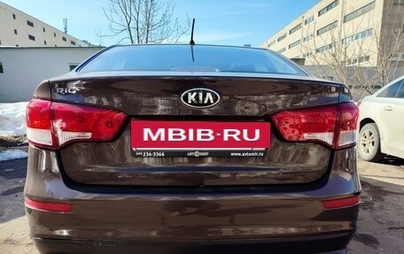 KIA Rio III рестайлинг, 2016 год, 900 000 рублей, 16 фотография