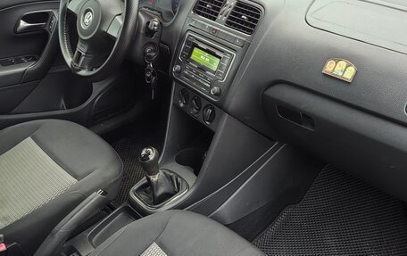 Volkswagen Polo VI (EU Market), 2014 год, 400 000 рублей, 16 фотография