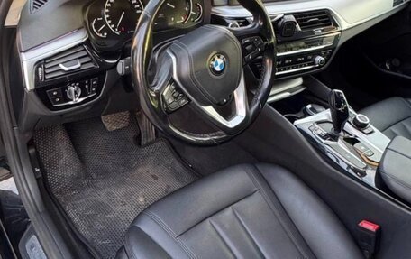 BMW 5 серия, 2018 год, 2 600 000 рублей, 5 фотография