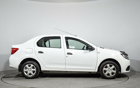 Renault Logan II, 2018 год, 745 000 рублей, 4 фотография