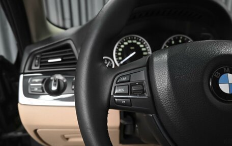 BMW 5 серия, 2015 год, 1 964 000 рублей, 17 фотография