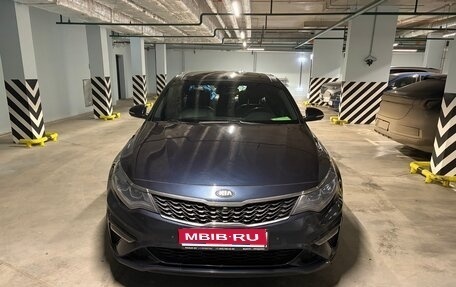 KIA Optima IV, 2019 год, 1 950 000 рублей, 1 фотография