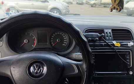 Volkswagen Polo VI (EU Market), 2017 год, 395 000 рублей, 16 фотография