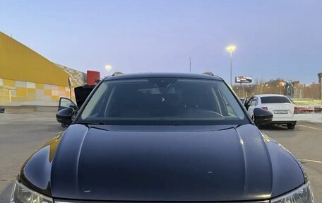 Volkswagen Tiguan II, 2020 год, 2 400 000 рублей, 1 фотография